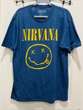 NIRVANA Blue T-Shirt Tee Short Sleeve Yellow with Smiley Graphic Face Men's XL